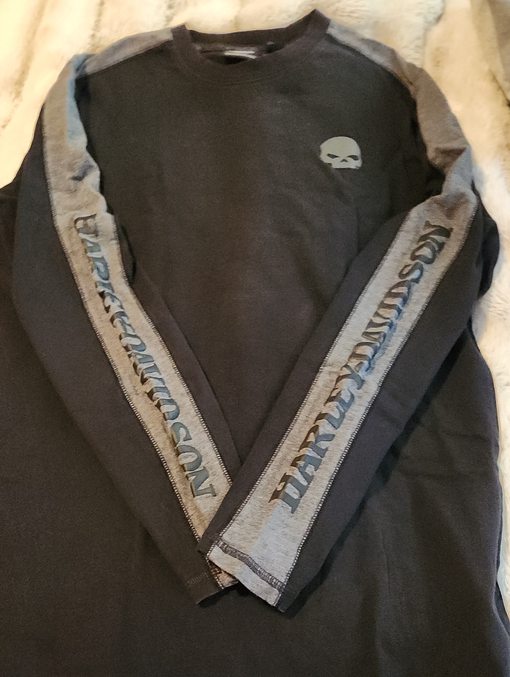Harley-Davidson Black and Gray Crewneck Sweat Shirt with Skull Graphic